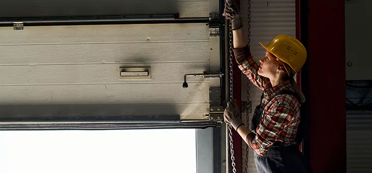 Addressing Common Garage Door Stoppage Issues in Hutchinson, KS